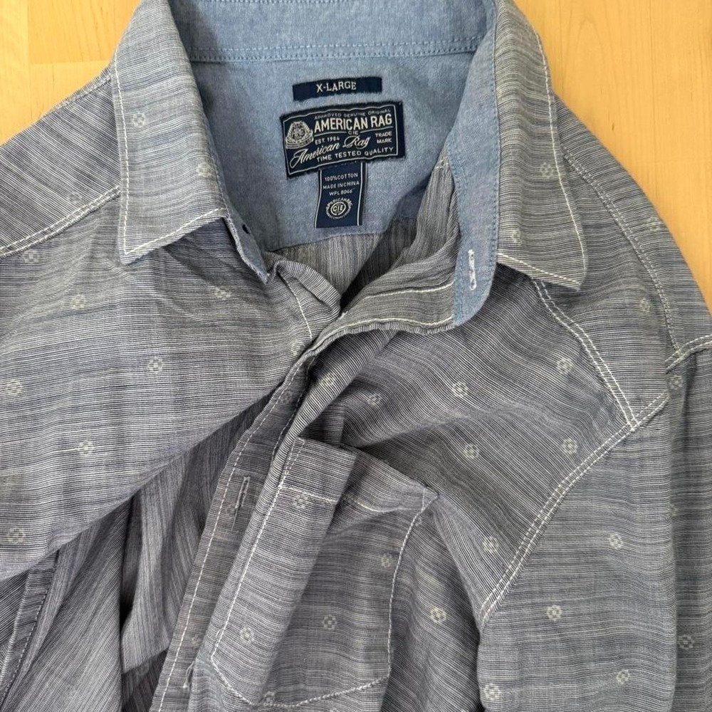 American Rag XL Long Sleeve Button Down Shirt. F30